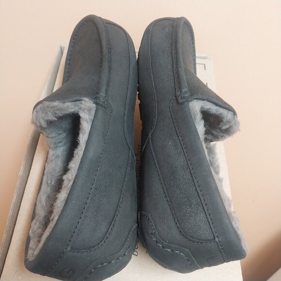 UGG Men\'s Ascot - Black Matte Leather - Size 7 main image 5